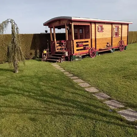 Roulotte La Passe Pierre Pendé